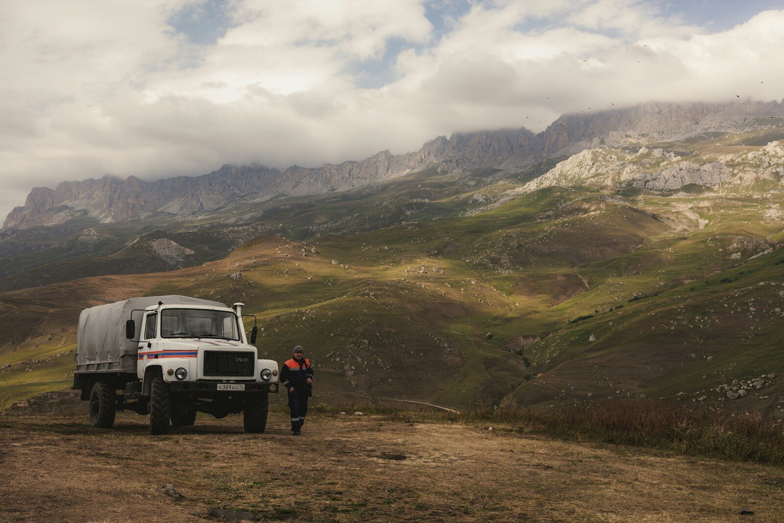 Commercial Auto Insurance for Contractors and Landscapers in Mountain Areas